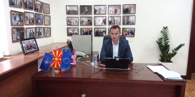 Kryetari i Komisionit për Çështjet Evropiane i Kuvendit të Maqedonisë së Veriut, Arbër Ademi,mori pjesë në Konferencën Virtuale ...