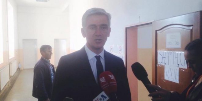 Arbër Vllahiu: Qytetarët e Pishtinës të votojnë sa më shumë sepse e ardhmja është në duart e tyre