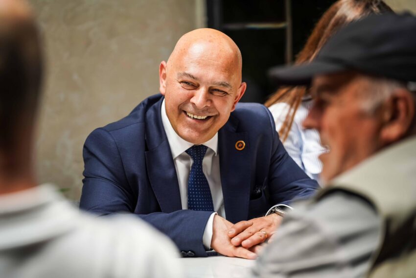 Ardian Gjini  Mbështetja për bizneset është detyrë e shtetit