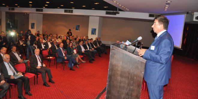 Mministri, Arsim Bajrami, uroi të gjithë mësuesit e Kosovës për ditën e tyre