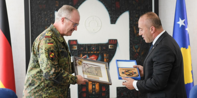 Gjenerali Eberhard Zorn, vlerësoi të arriturat në Kosovë në fushën e sigurisë dhe krijimin e një ambienti të qetë për të gjithë