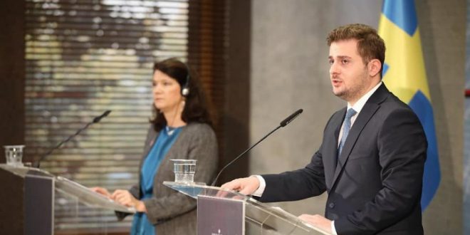 Cakaj: Kosova ka përmbushur të gjitha kushtet dhe meriton të lëvizë lirshëm pa viza por BE po tregohet e padrejtë