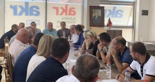 AKR në Ferizaj, ka mbajtur takimin me strukturat e degës