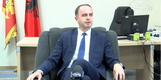 Kryetari i Tuzit, Nik Gjeloshaj kërkon unifikim nga spektri politik shqiptar në Mal të Zi