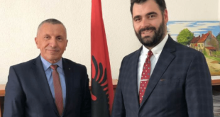 Shaip Kamberi dhe Ragmi Mustafa i shkruajnë BE-së dhe Amerikës ër legalizimin e gjuhës urrejtëse në Serbi
