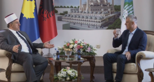 Kryetari i Kosovës Hashim Thaçi u prit sot në Bashkësinë Islame të Kosovës nga myftiu Naim Tërnava