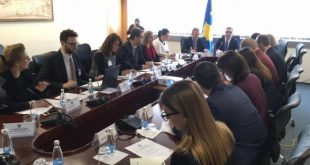 Në fund të marsit të këtij viti Qeveria e Kosovës bëhet me ligj ku pritet të ndodhë zvogëlimi i numrit të ministrive