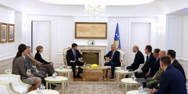 Kryetari, Thaçi, priti në takim udhëheqësen e Departamentit të Mbrojtjes për Kosovën në Amerikë, Abigail Robinson