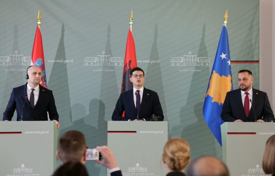 Pirro Vengu  Paniku i Beogradit për stërvitjen Shqipëri Kosovë Kroaci  i pajustifikuar