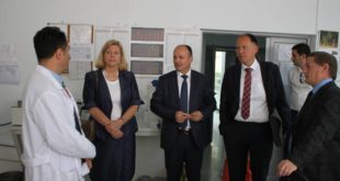 Ambasadorja Gjermane ishte për vizitë në Agjencinë e Ushqimit dhe Veterinarisë se Kosovës