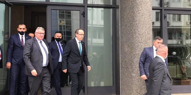 Kryeministri Hoti do të qëndroj sot për vizitë zyrtare në Bruksel ku do të zhvillojë disa takime në Parlamentin Evropian