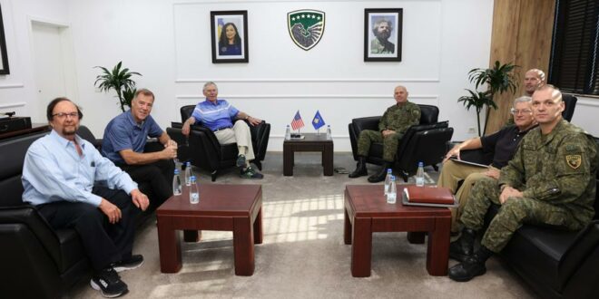 Komandanti i Forcës së Sigurisë së Kosovës, Gjenerallejtënant Bashkim Jashari priti në takim ekipin e International Security Governance nga Shtetet e Bashkuara të Amerikës