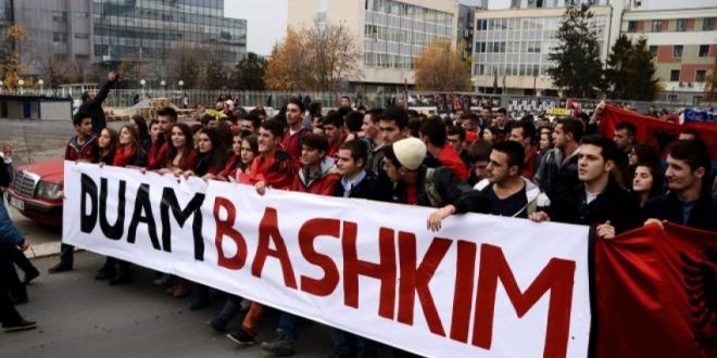 Lëvizja Vetëvendosje marshon më 28 Nëntor në Tiranë me kërkesën e bashkimit kombëtar të shqiptarëve