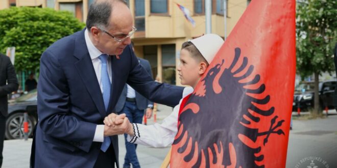 Vizita e Begajt në Preshevë e Bujanoc ngjall reagime në Serbi