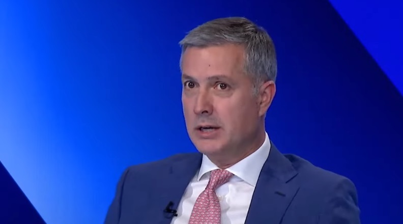 Bekim Çollaku  Kurti pa seriozitet për presidentin   negociata paralele që thellojnë krizën