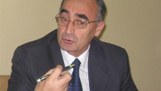 Berat Luzha përvetëson materialin e arkivit të luftës së Agjencisë Kosovapress - Radio Kosova e Lirë