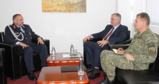 Ministri i FSK-së, Rrustem Berisha ka takuar atasheun ushtarak të Gjermanisë, të akredituar në Kosovë, nënkolonel Martin Herrmann