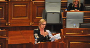 Fjalimi i Besa Gaxherrit në Kuvend ashtu sikur dikur fjalimet e Rada Trajkoviqit, Igiqit, Karakushit e Morinës