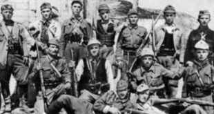 Albert Z. ZHOLI: Konispoli, dy betejat historike për zemrën e Çamërisë