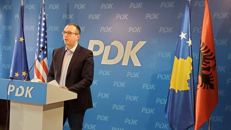 PDK akuzon presidenten Osmani për cenim të Kushtetutës me emërimet në KQZ