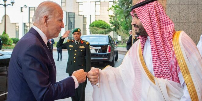Joe Biden u prit në takim nga Princi i Kurorës i Arabisë Saudite, Muhmmed bin Salman