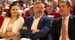 Asambleja e Partisë Socialiste ka zgjedhur Sekretarin e Përgjithshëm të PS-së, Blendi Klosin, i cili ka zënë vendin e Damian Gjiknurit