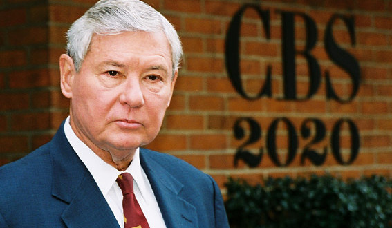 Senatori demokrat amerikan, Bob Graham konsideron se sulmet e 11 shtatorit të vitit 2001 ishin punë e brendshme