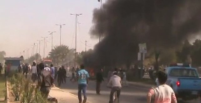65 të vrarë nga sulmi kamikaz me bombë afër një stadiumi në Bagdad