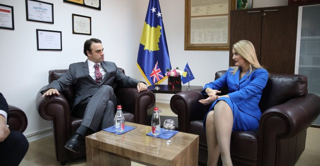 Ambasadori i Mbretërisë së Bashkuar, Ruairi O’Connell premton mbështetje për Kosovën në arenën ndërkombëtare