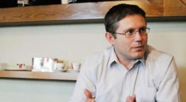 Burim Ramadani  Edhe glukoza në spitalet publike të Kosovës importohet nga Serbia