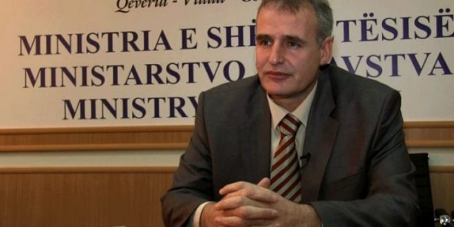 Zyra e drejtorit të përgjithshëm të SHSKUK-së publikoi transkriptin nga konferenca e drejtorit, Curr Gjocaj me bashkëpunëtorë