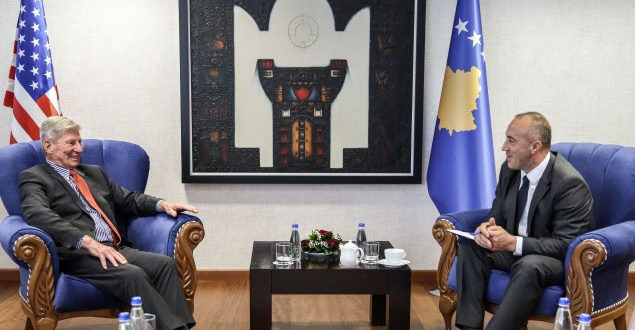 Kryeministri Haradinaj ka pritur shefin e parë të Zyrës Amerikane në Kosovën e pasluftës Dale Pfeiffer