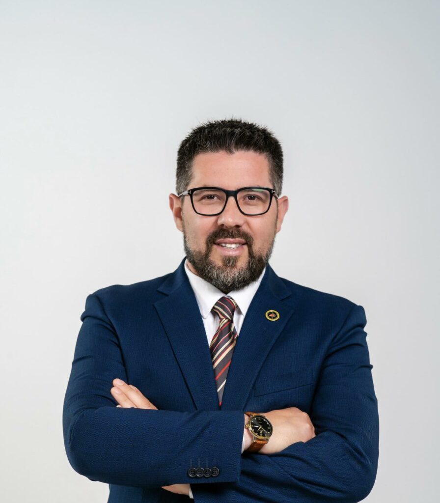Dardan Krasniqi  Sulmet ndaj UÇK së dhe figurave të luftës vijnë nga LVV ja