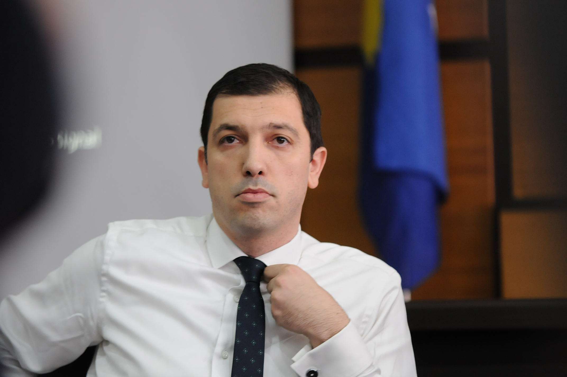 Dardan Sejdiu  SHBA po i dërgon Kosovës paralajmërimin e fundit për energjinë dhe investimet strategjike