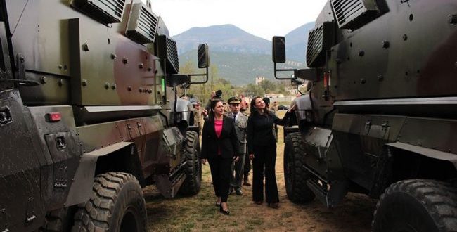 Shtetet e Bashkuara të Amerikës u kanë dhuruar Forcave të Armatosura të Shqipërisë 37 mjete të blinduara