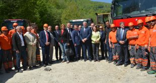 U inaugurua fillimi i punimeve të rrugës Deçan-Plavë, rrugë që e lidh Plavën e Gucinë me Kosovën