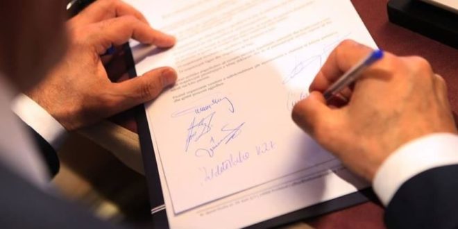 Koalicioni PDK-AAK-Nisma nënshkroi Deklaratën e mirësjelljes për zgjedhjet