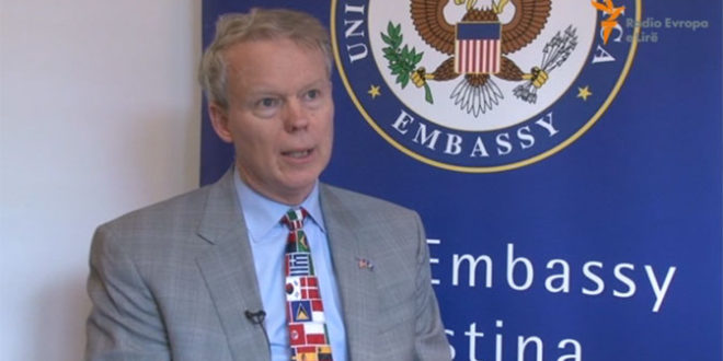 Ish-ambasadori amerikan, Greg Delawie, mirëpret interesimin e kandidatit për kryetar të SHBA-ve, Joe Biden për Kosovën