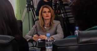 Hoxha: Kosova ka nevojë për përkrahje, por në rend të parë për vlerësim sepse i ka përmbushur kriteret e BE-së