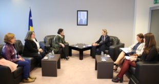 Dhurata Hoxha priti Prokuroren dhe Hetuesen për krime Ndërkombëtare dhe Dhunë Seksuale Maxine Markus
