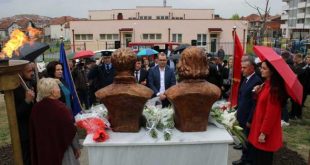 Në Gjilan sot janë përuruar bustet e Tefik dhe Hanumshahe Zymberi në 20-vjetorin e Betejës së Zhegocit
