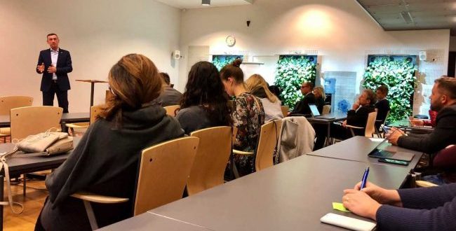 Kryetari i Kuvendit të Kosovës, Kadri Veseli, ka mbajtur sot një ligjëratë në Universitetin Aalto në Helsinki