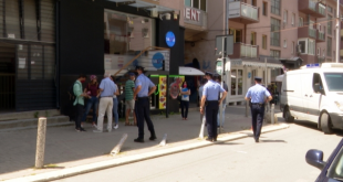 Banorët e lagjes “Qendra” në Prishtinë protestojnë kundër zhurmës së krijuar nga kafiteritë dhe çmimeve të parkingut