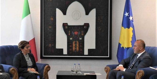 Kryeministri Haradinaj kërkon mbështetjen e Italisë për transformimin e FSK-së në ushtri të Kosovës