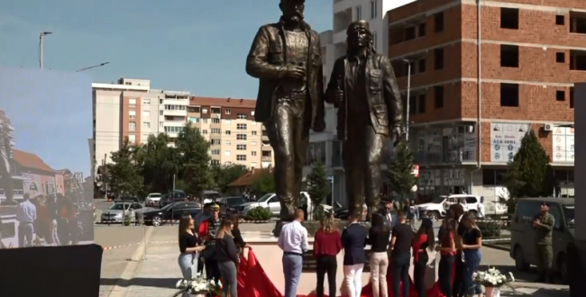 Në Drenas zbulohen shtatorët e dëshmorëve të kombit, Fehmi e Xhevë Lladrovcit