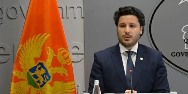 Serbia duhet ta njohë Kosovën sa më parë, thotë kryeministri i Malit të Zi, Dritan Abazoviq
