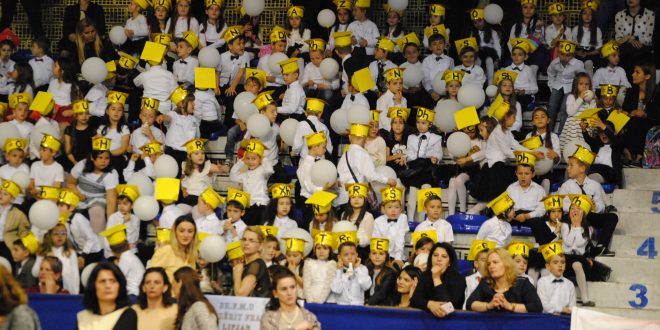 Nën organizimin e MASHT-it sot në Prizren mbahet manifestimi tradicional “Festa e Abetares”