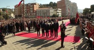 Kryeministri Edi Rama hapi në Vlorë vitin mbarëkombëtar të Gjergj Kastriotit- Skënderbeut