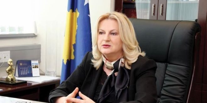 Ish-dialoguesja e Kosovës me Serbinë, Edita Tahiri, është kthyer kundër propozimeve të kryetarit Thaçi