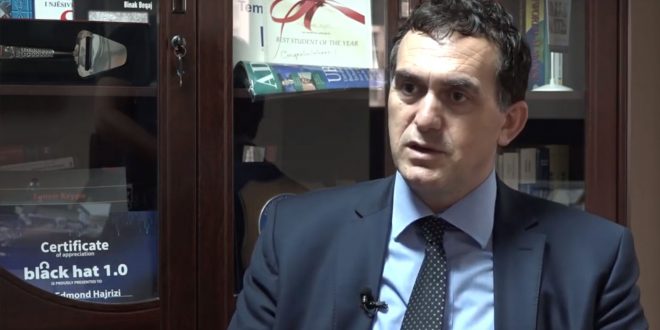 Edmond Hajrizi: UBT ka dizajnuar një sistem të integruar online për të ndihmuar studentët dhe stafin që të jenë aktiv